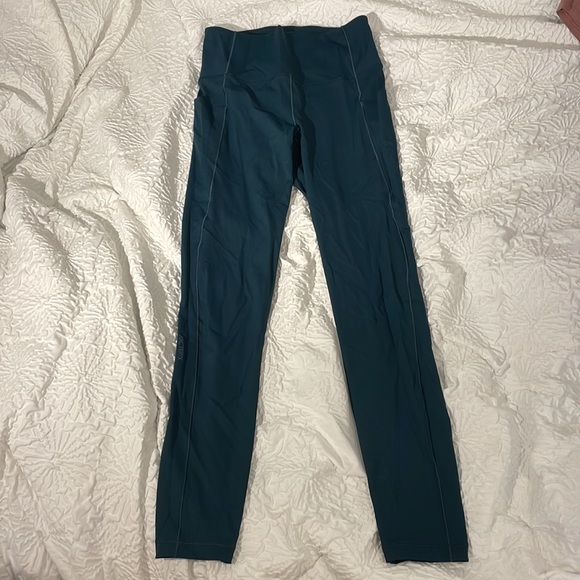 Arc'teryx | Essent High-Rise Leggings 26" | Labyrinth | Size 4 - Picture 3 of 4
